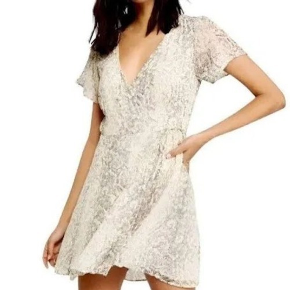 Abercrombie & Fitch Grey Snakeskin Print V-Neck Wrap Mini Dress Womens Medium - Picture 2 of 6